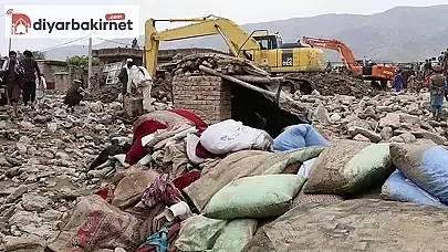 Afganistan'da yeniden sel felaketi: Doğal afet bölgeyi vurdu! En az 50 Ölü var!
