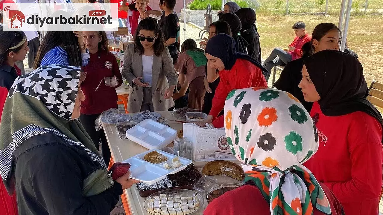 Filistin yararına düzenlenen kermes amacına ulaştı