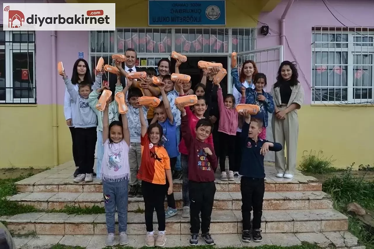 Niğde'de öğrencilere  ağız ve diş sağlığı taraması yapıldı