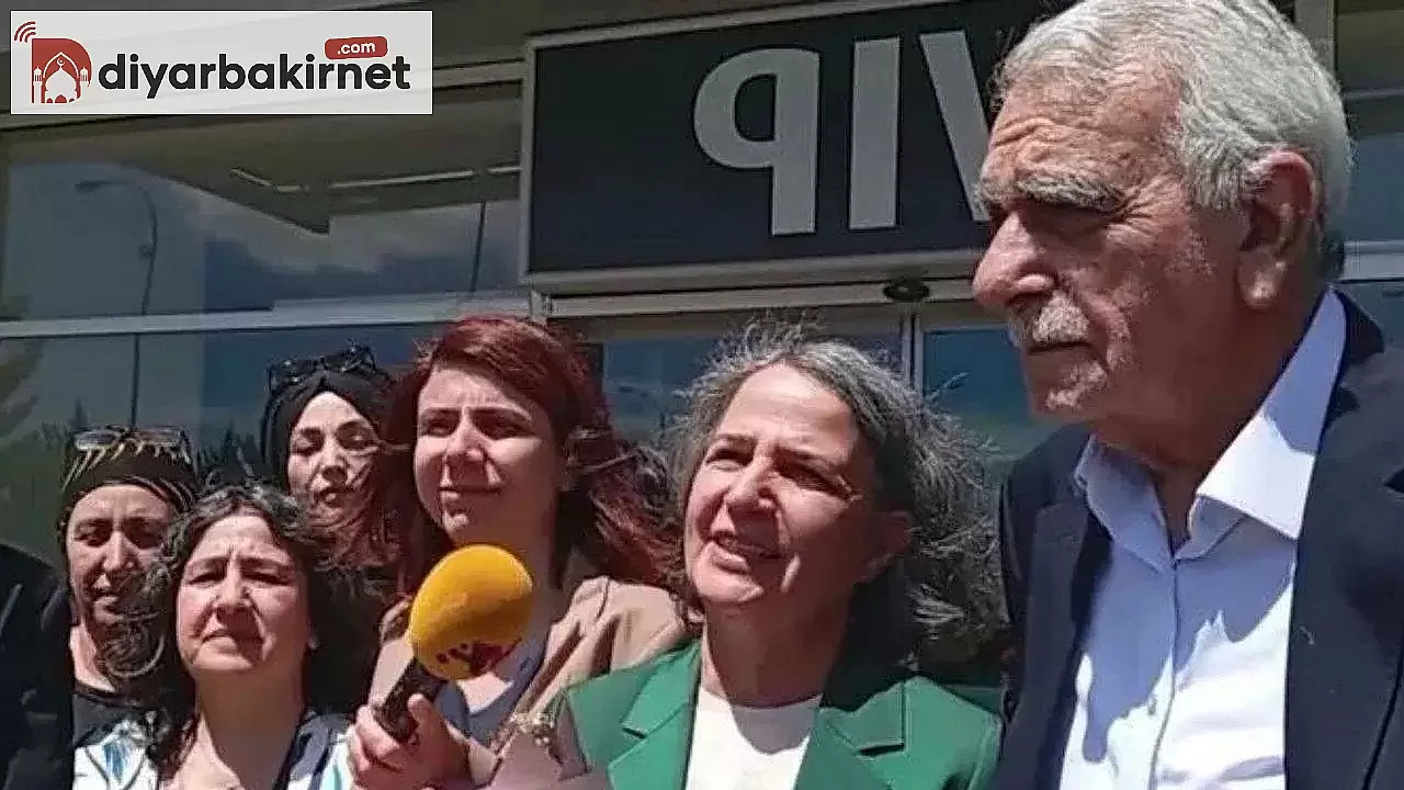 Eski Diyarbakır Büyükşehir Belediye Başkanı Gültan Kışanak, Diyarbakır'a geri döndü.