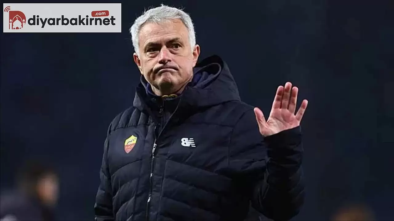 Jose Mourinho'dan Fenerbahçelileri heyecanlandıran paylaşım..