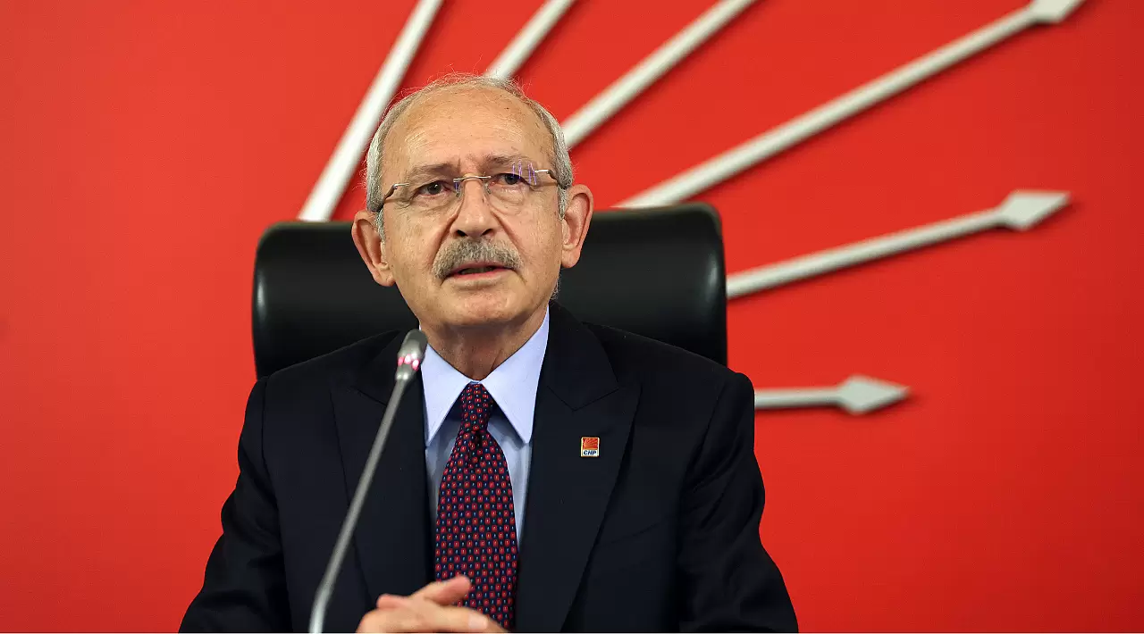 Kılıçdaroğlu, Kobani'ye Yönelik Kürtçe Yaklaşımını Dile Getirdi