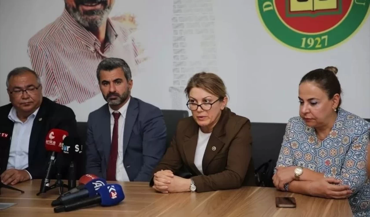 CHP Kadın Kolları Genel Başkanı: "Narin'e Bunu Yapanlar En Ağır Şekilde Cezalandırılmalı"