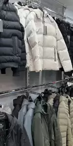 Diyarbakır'da Kışlık Giysilerin Fiyatları Tüketiciyi Zorluyor