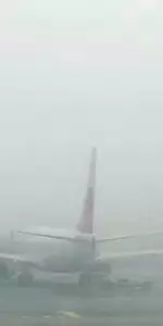 Diyarbakır Havalimanı'nda Sis Sebebiyle Uçuşlar Durduruldu