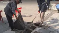 Eğil'de sağanak öncesi ızgaralar temizlendi