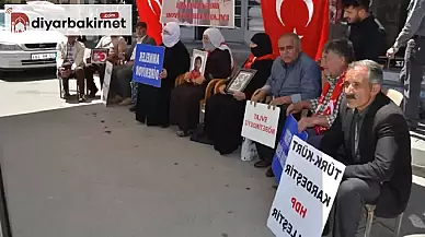 Evlat nöbetindeki aileler, bayramı buruk bir şekilde geçiriyor