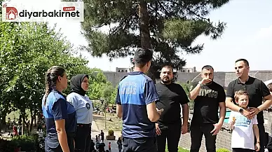 Diyarbakır'da Turistlere 6 Farklı Dilde Rehberlik Hizmeti!