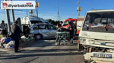 Otomobil ile Pikap Kaza Yaptı: Olayda Çok Sayıda Yaralı Bulunuyor