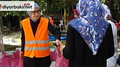 Diyarbakır'da Binlerce Aileye Kurban Bayramı Sevinci Yaşatıldı