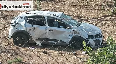 Güvenlik korucularının aracı şarampole devrildi; 1 kişi hayatını kaybetti, 4 kişi ağır yaralandı