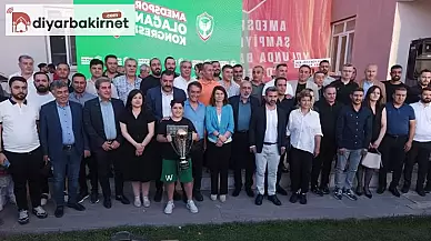 Amedspor'da Yepyeni Bir Başlangıç: İkinci Elaldı Tekrar Takımın Başına Geçiyor!