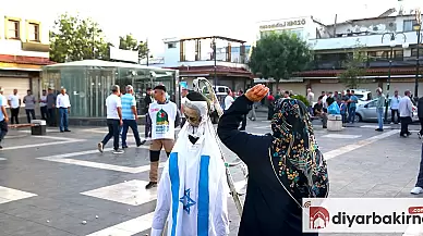 Diyarbakır'da Namaz Sonrası İsrail'e Karşı Protesto Videosu Gündemde