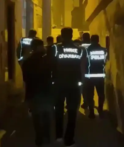 Bağlar ve Yenişehir'de 39 kilo uyuşturucu ele geçirildi