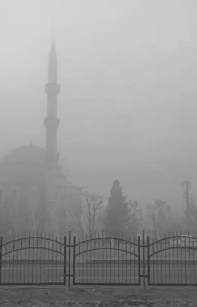 Diyarbakır'da 48 Saattir Şehir Sis Bulutunun Gölgesinde!