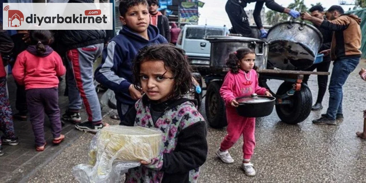 Gazze'de neredeyse yarım milyon insan "felaket düzeyinde" açlıkla mücadele ediyor