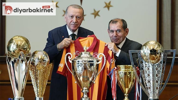 Cumhurbaşkanı Erdoğan, Galatasaray Kulübü yöneticilerini kabul etti