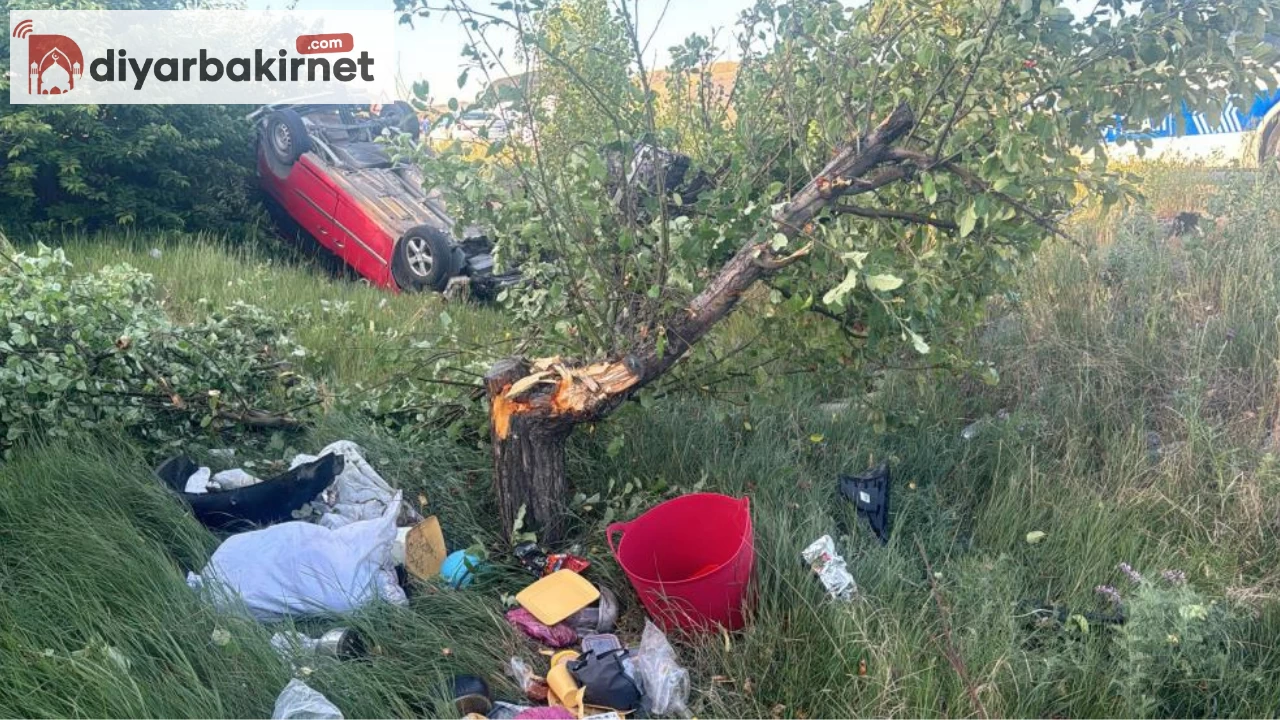 Trafik kazasında araç şarampole devrildi, birçok kişi yaralandı!