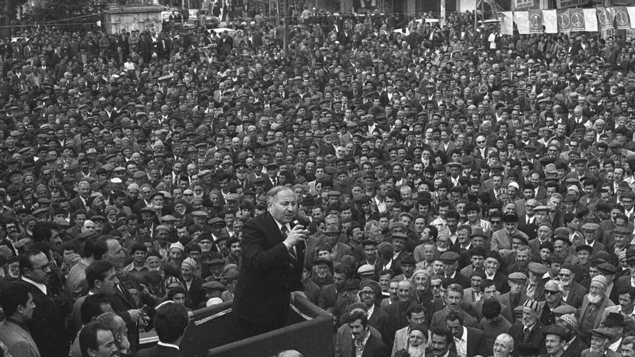 Necmettin Erbakan, Önümüzdeki Hafta Diyarbakır'da Ziyaret Gerçekleştirecek Arşiv