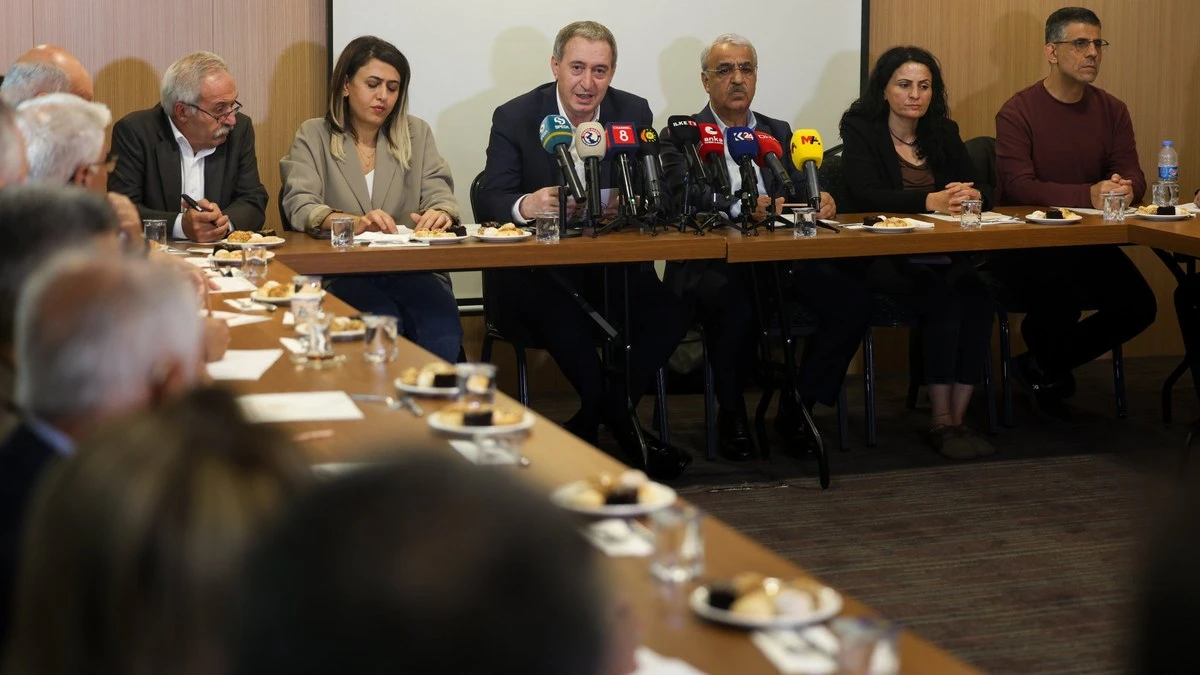 Bakırhan: Süreçte yavaşlama var